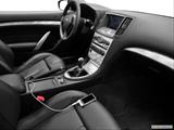  Zune and auxiliary jack photo